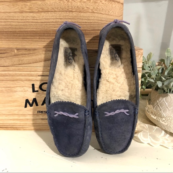 UGG Shoes - Ugg Slip On House Shoes slippers